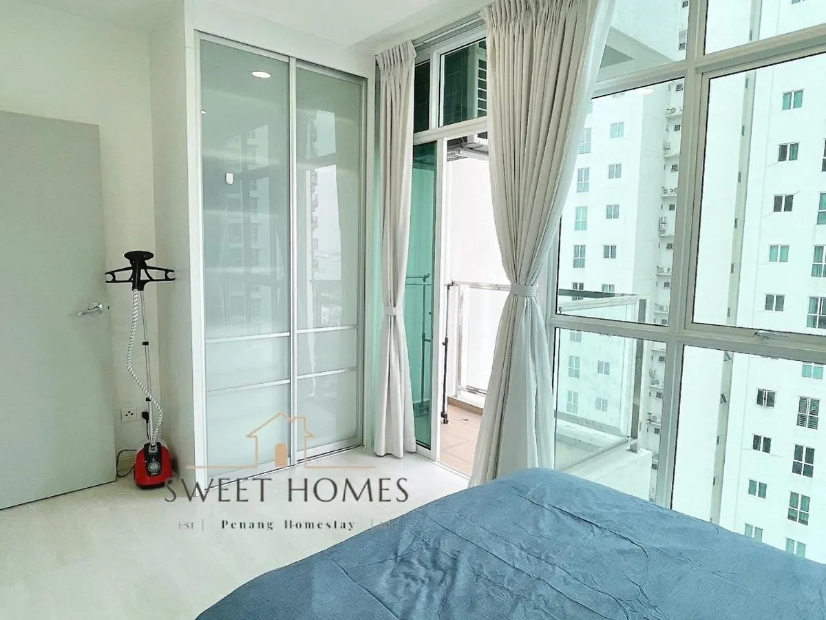 Apartment Pool View Stylish Suite At Jelutong Penang 1-4Pax George Town
