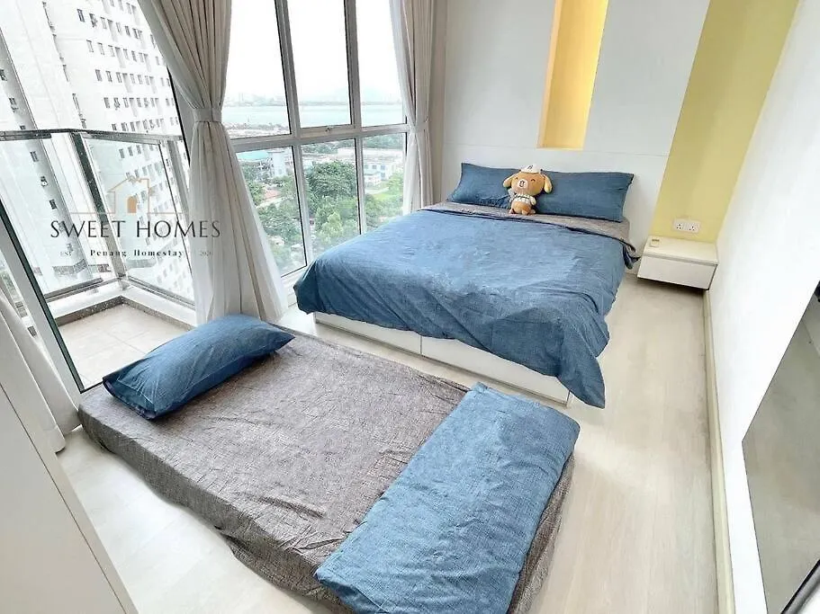 Pool View Stylish Suite At Jelutong Penang 1-4Pax George Town 0*,