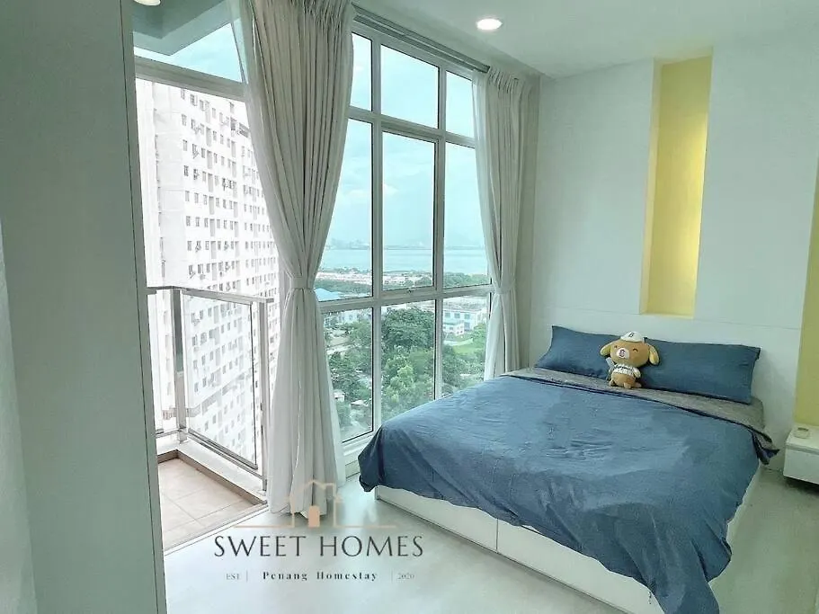 Pool View Stylish Suite At Jelutong Penang 1-4Pax George Town 0*,