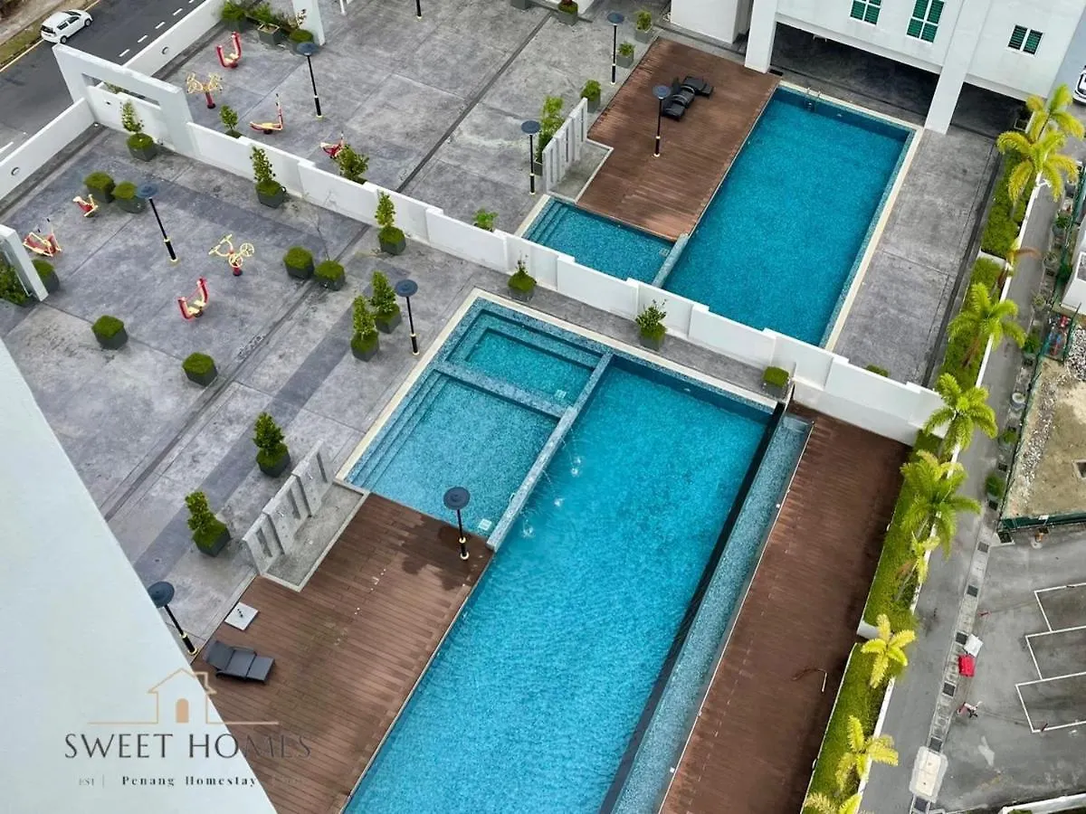 Pool View Stylish Suite At Jelutong Penang 1-4Pax George Town Malaysia